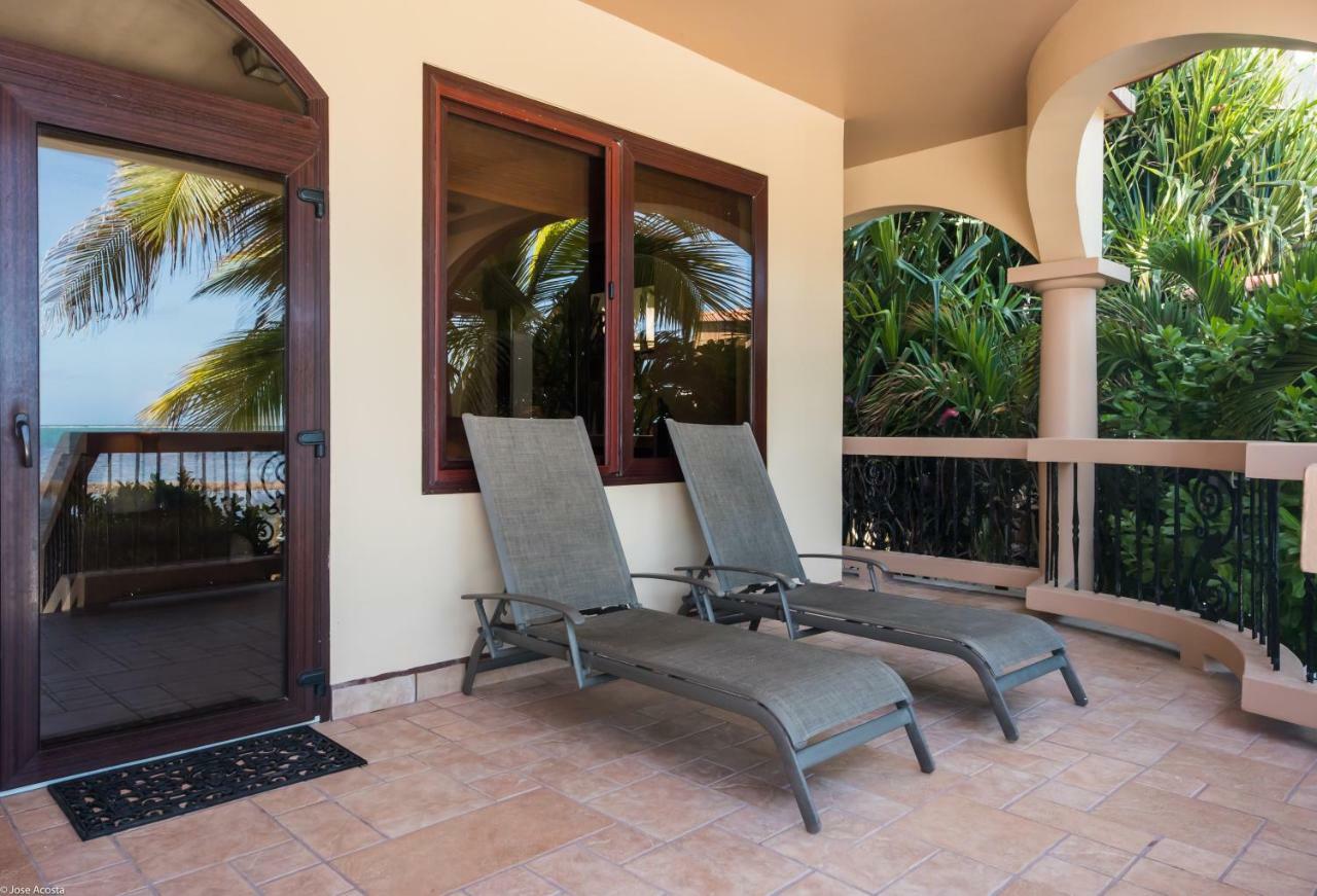 Coco Beach Resort San Pedro  Exterior photo
